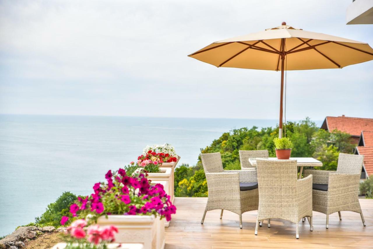 Apartments Blue Heaven Ulcinj Exterior foto
