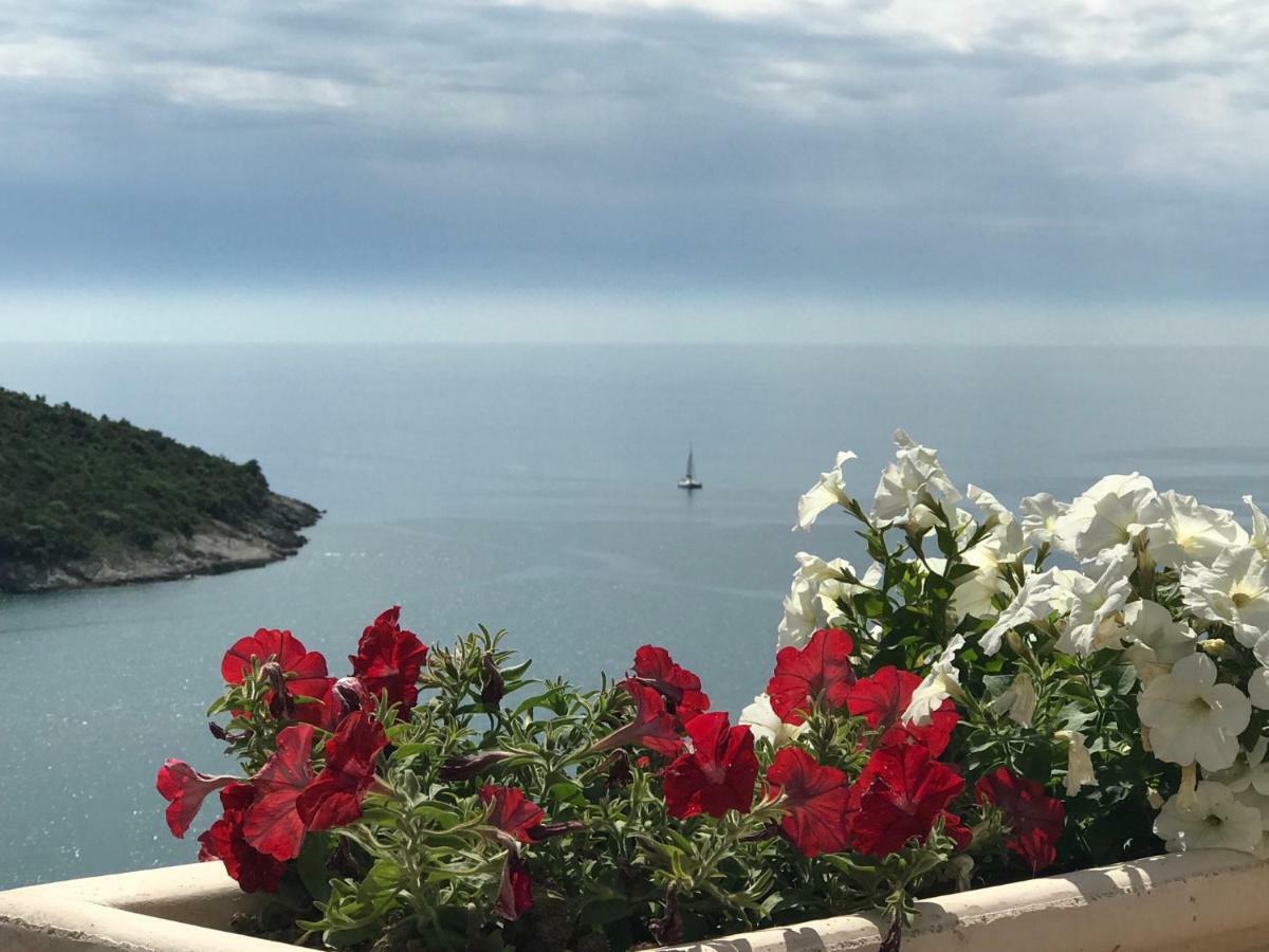 Apartments Blue Heaven Ulcinj Exterior foto